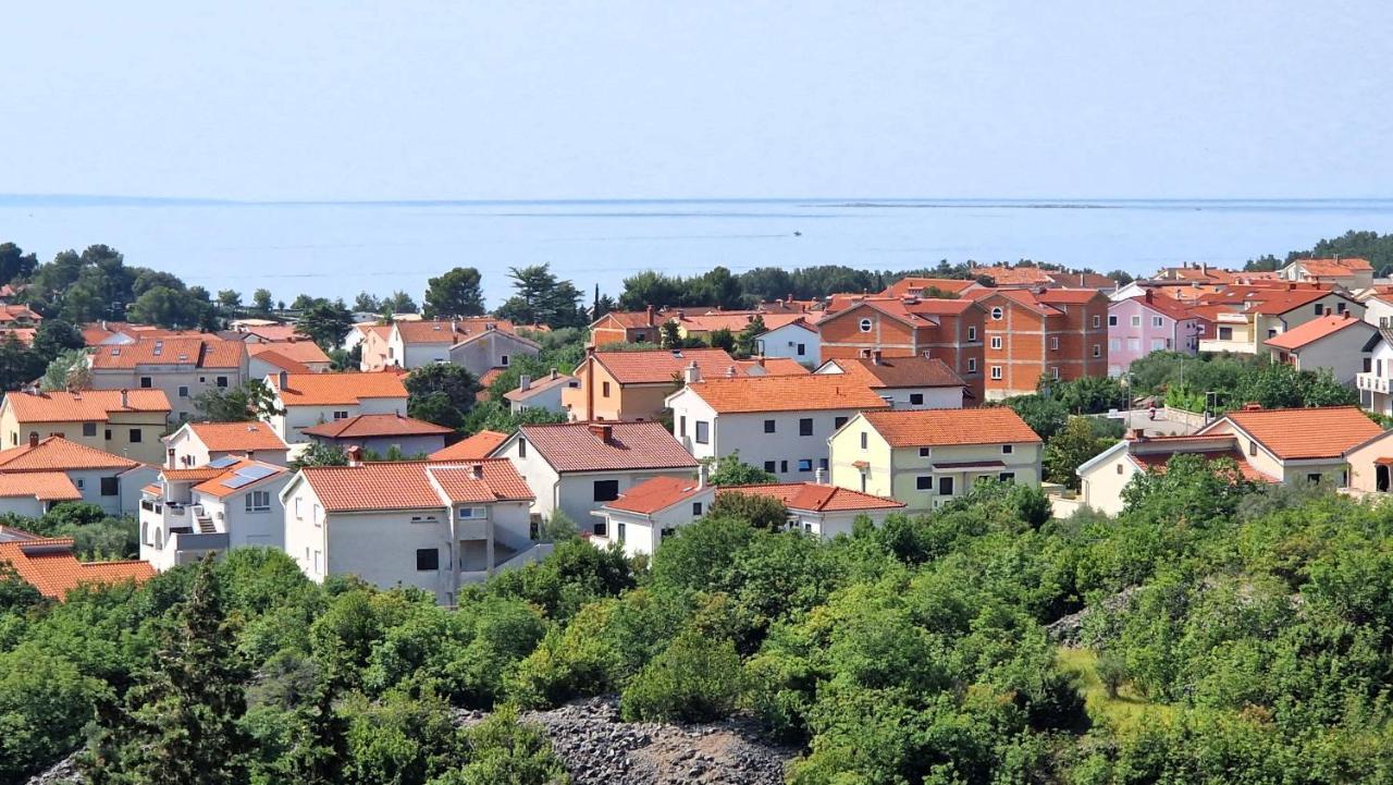 Apartment Goran Krk Town Exterior foto